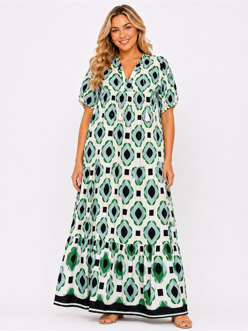 Cezele Size Large Green Geometric Tiered Maxi Dress - Women's V-Neck
